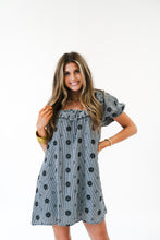 Load image into Gallery viewer, Carrie Dress