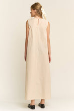 Load image into Gallery viewer, Briar Maxi Dress