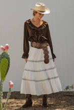 Load image into Gallery viewer, Waylon Embroidered Blouse