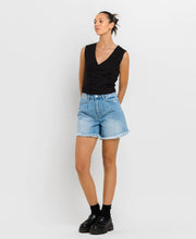 Load image into Gallery viewer, Dana High Rise Shorts