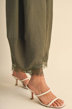Load image into Gallery viewer, Holland Barrel Lace Pants - Olive
