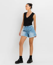 Load image into Gallery viewer, Dana High Rise Shorts