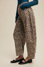 Load image into Gallery viewer, Zina Zebra Jeans