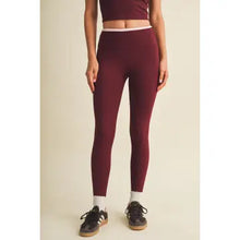 Load image into Gallery viewer, Henley Athletic Set