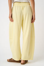 Load image into Gallery viewer, Hattie Barrel Pants - Butter Yellow