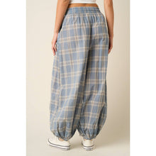 Load image into Gallery viewer, Kelsey Plaid Pants