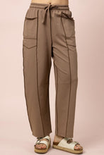 Load image into Gallery viewer, Jayden Pants - Mocha