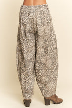 Load image into Gallery viewer, Zara Leopard Denim
