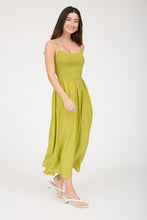 Load image into Gallery viewer, Easton Midi Dress