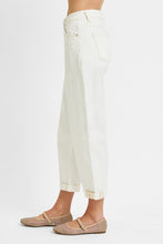 Load image into Gallery viewer, Ellie Barrel Jeans