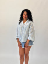 Load image into Gallery viewer, Winnie Button Down