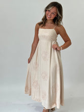 Load image into Gallery viewer, Saylor Midi Dress- Natural