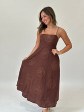 Load image into Gallery viewer, Saylor Midi Dress- Mocha