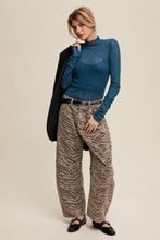 Load image into Gallery viewer, Zina Zebra Jeans