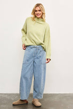 Load image into Gallery viewer, Lana Drawstring Barrel Jeans
