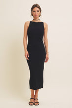 Load image into Gallery viewer, Selina Midi Dress
