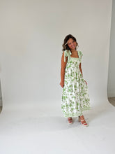 Load image into Gallery viewer, Della Floral Midi Dress
