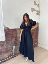 Load image into Gallery viewer, Madelyn Maxi Dress
