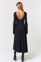 Load image into Gallery viewer, Lina Maxi Dress
