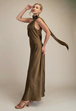 Load image into Gallery viewer, Jessica Maxi Dress
