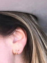 Load image into Gallery viewer, Minimalist - Spiral - Gold Earrings
