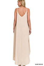 Load image into Gallery viewer, Sadie Maxi Dress
