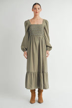 Load image into Gallery viewer, Samantha Maxi Dress
