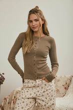 Load image into Gallery viewer, Maple Top - Brown
