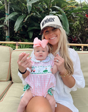 Load image into Gallery viewer, Mommin&#39; - Black Vintage Trucker Hat: Cheetah
