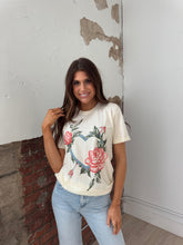 Load image into Gallery viewer, Scalloped Rose Heart Graphic Tee
