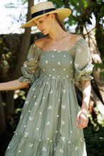 Load image into Gallery viewer, Laila Midi Dress
