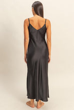 Load image into Gallery viewer, Chelsea Maxi Dress

