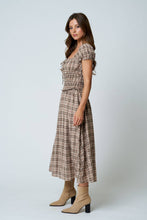 Load image into Gallery viewer, Clementine Midi Dress

