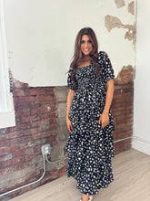 Load image into Gallery viewer, Laura Maxi Dress
