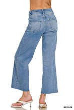 Load image into Gallery viewer, Gracyn Denim Jeans
