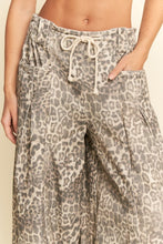 Load image into Gallery viewer, Zara Leopard Denim
