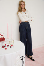 Load image into Gallery viewer, Bella Top
