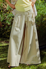 Load image into Gallery viewer, Drew Wide-Leg Pants
