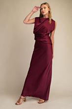 Load image into Gallery viewer, Remington Maxi Dress
