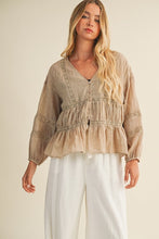 Load image into Gallery viewer, Nia Blouse
