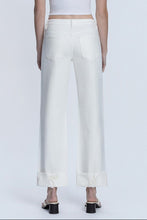 Load image into Gallery viewer, Hannah Jeans
