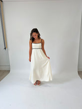Load image into Gallery viewer, Elara Dress
