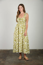 Load image into Gallery viewer, Elenor Midi Dress
