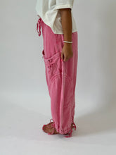 Load image into Gallery viewer, Bowen Balloon Pants
