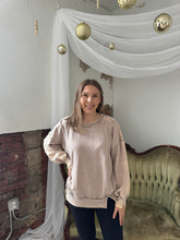 Load image into Gallery viewer, DOORBUSTER Katherine Sweatshirt
