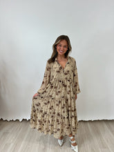 Load image into Gallery viewer, Hart Midi Dress
