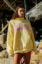 Load image into Gallery viewer, Dilly Dally Reversible Mockneck Sweatshirt: Butter Yellow
