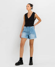 Load image into Gallery viewer, Dana High Rise Shorts
