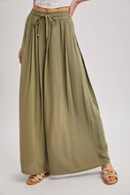 Load image into Gallery viewer, Sienna Pants
