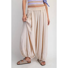 Load image into Gallery viewer, Blakely Pants
